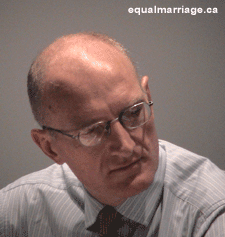 Photo of Mr. Justice Edwin Cameron, High Court of South Africa, at the Turin conference on marriage and partnerships.  (Photo by equalmarriage.ca, 2002)