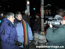 Elaine and Anne Vautour (Photo by equalmarriage.ca, 2003)